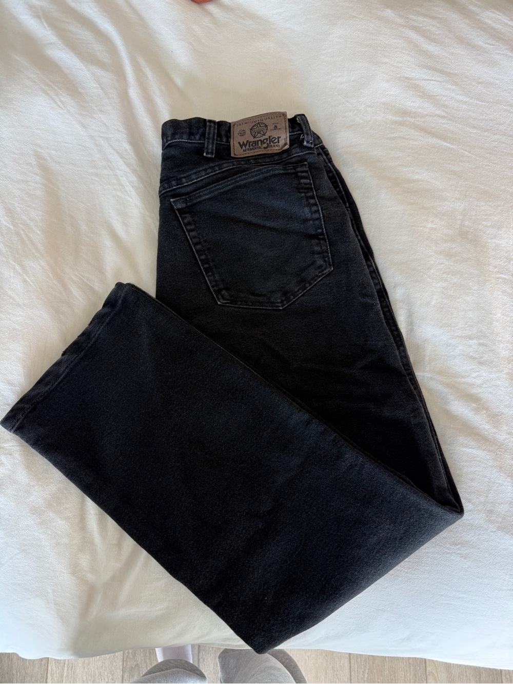 Wrangler Men's Black Straight Jeans